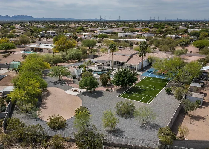Paradise Heights Retreat • Power Vacay Scottsdale