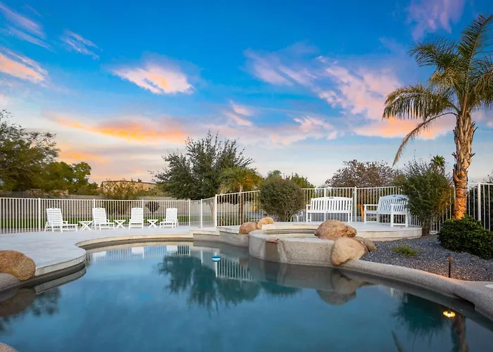 Paradise Heights Retreat • Power Vacay Holiday home *