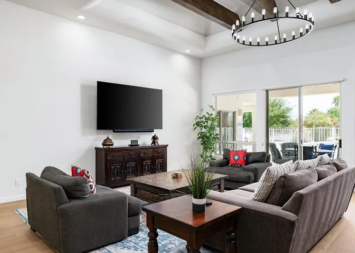 Paradise Heights Retreat • Power Vacay * Scottsdale