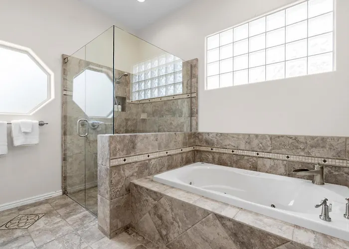 Paradise Heights Retreat • Power Vacay * Scottsdale