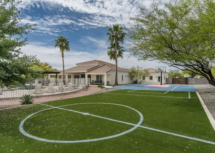 Paradise Heights Retreat • Power Vacay Scottsdale