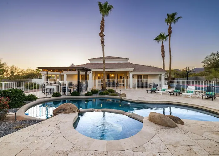 Paradise Heights Retreat • Power Vacay Holiday home
